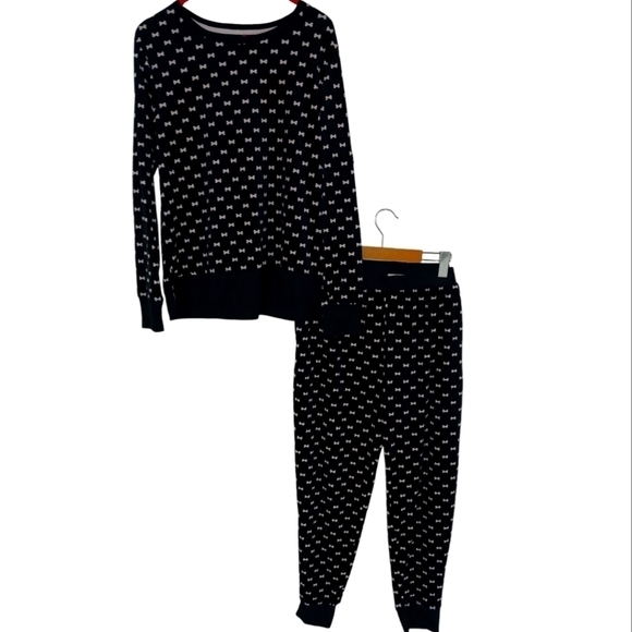 Kate spade two piece black pink bow tie fleece pajamas size medium​​​​​​​ - Picture 1 of 3